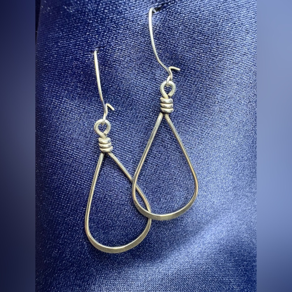 Earrings 925 Sterling Silver Chic Teardrop Earrings - Picture 5 of 5